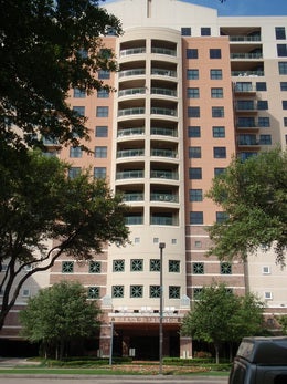 harry chris project exterior