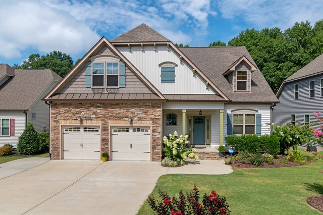 house from the front curb